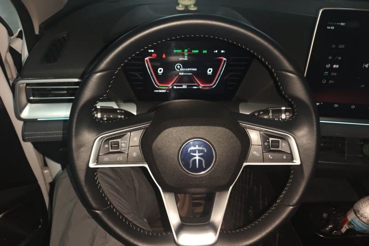 Used BYD Song Pro New Energy 2019 EV High-Power Long-Range Flagship Model Steering Wheel