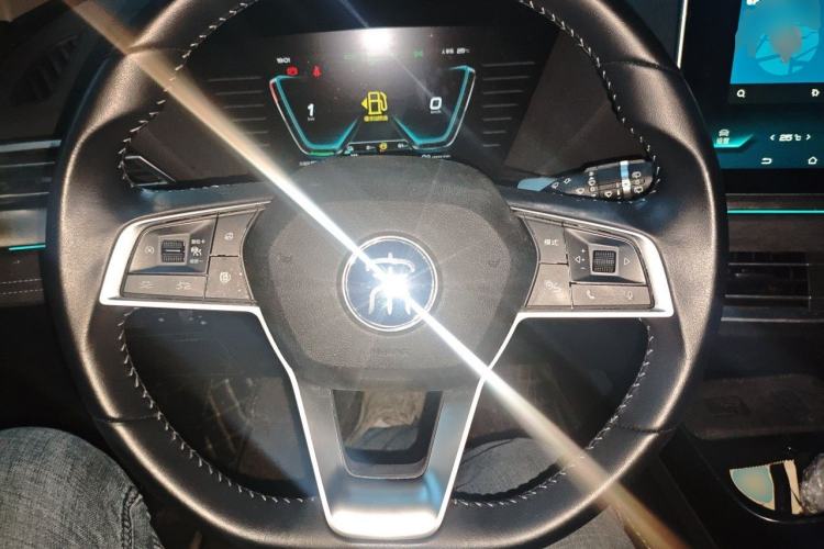 Used BYD Song Pro New Energy 2019 DM 1.5T Four-Wheel Drive Performance Edition Flagship Model Steering Wheel
