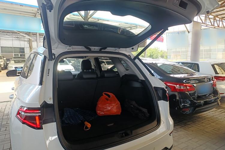 Used BYD Song Pro New Energy 2019 EV High-Power Long-Range Flagship Model Trunk