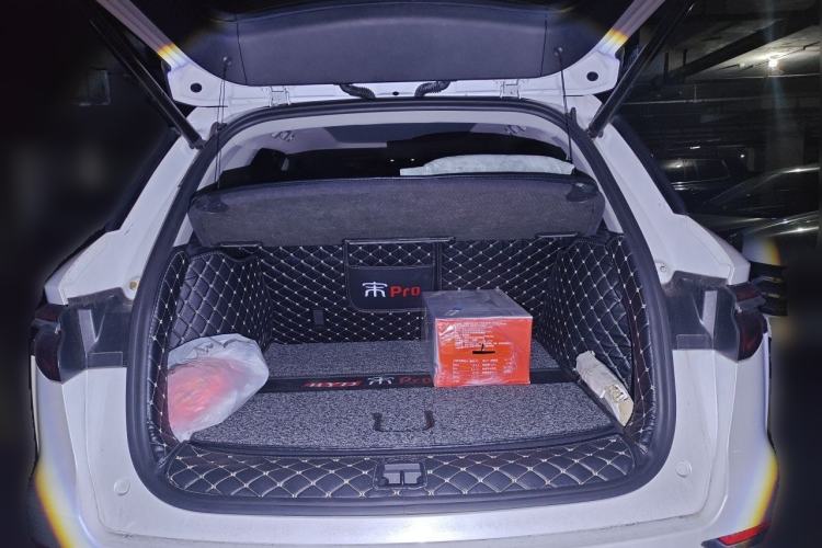 Used BYD Song Pro New Energy 2019 DM 1.5T Four-Wheel Drive Performance Edition Flagship Model Trunk