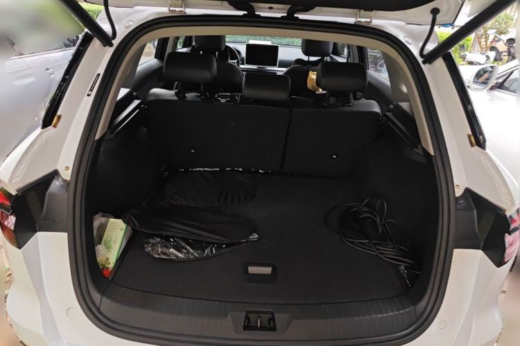 Used BYD Song Pro New Energy 2019 DM 1.5T Four-Wheel Drive Performance Edition Deluxe Model Trunk