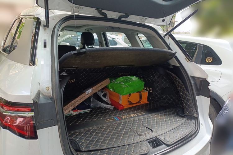 Used BYD Song Pro New Energy 2019 DM 1.5T Four-Wheel Drive Performance Edition Deluxe Model Trunk