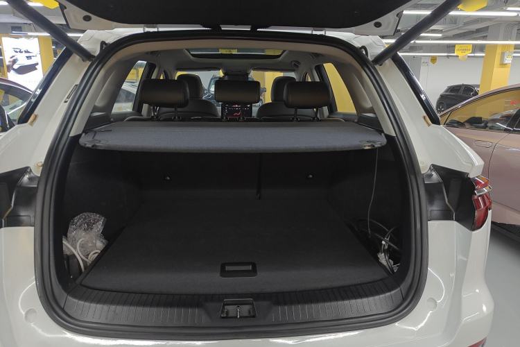 Used BYD Song Pro New Energy 2019 DM 1.5T Four-Wheel Drive Performance Edition Flagship Model Trunk