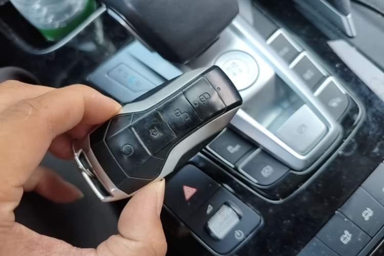 Used BYD Song Pro New Energy 2019 DM 1.5T Four-Wheel Drive Performance Edition Flagship Model Vehicle Key