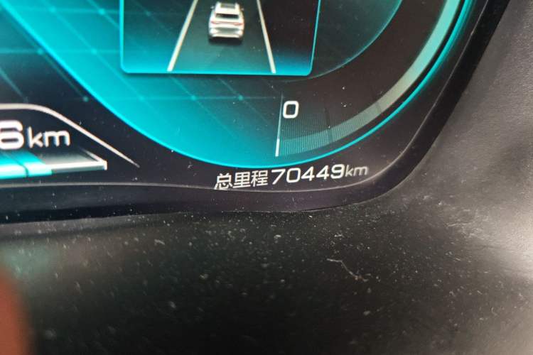 Used BYD Song Pro New Energy 2022 DM-i 51km Prestige Model Odometer Close Up