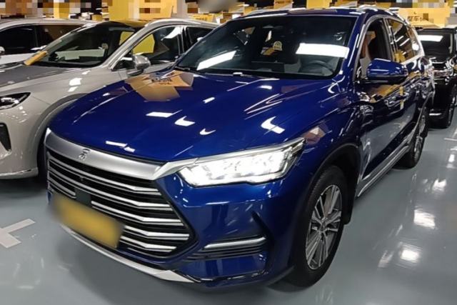 Ojetý BYD Song Pro New Energy 2022 DM-i 51km Prestige Model