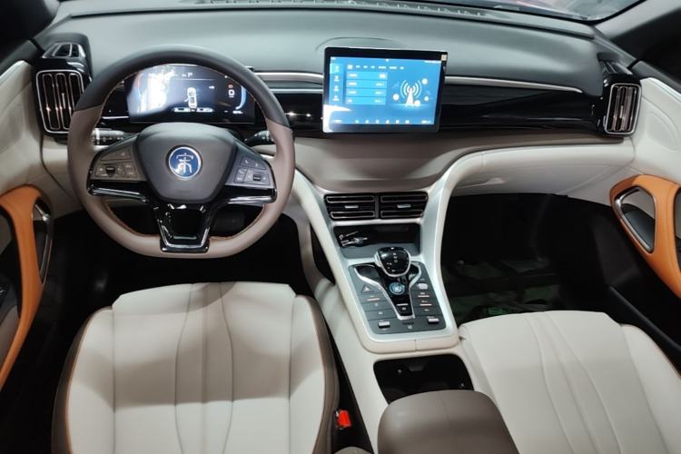 Used BYD Song Pro New Energy 2022 DM-i 51km Luxury Model Center Console