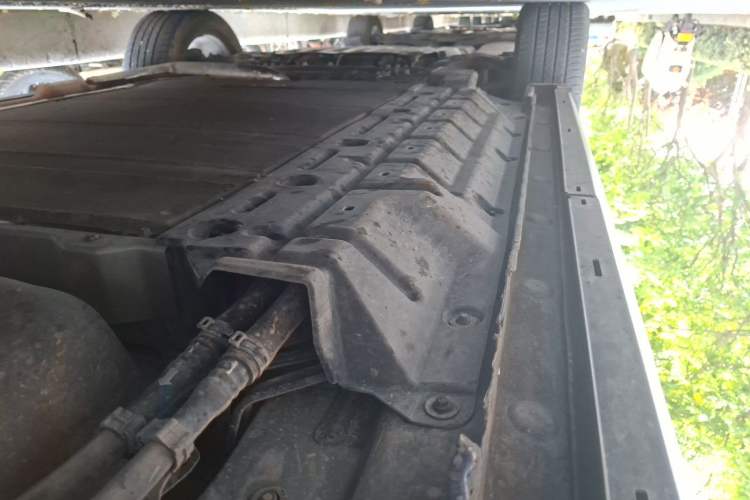 Used BYD Song Pro New Energy 2022 DM-i 110km Flagship Model Chassis Rear Left