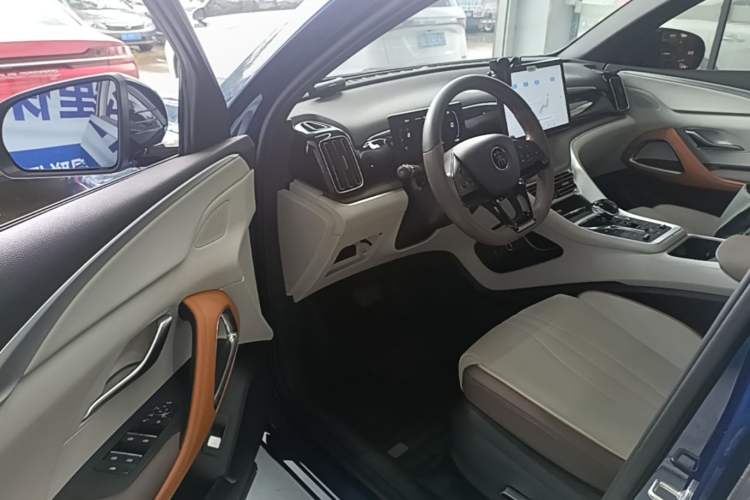 Used BYD Song Pro New Energy 2022 DM-i 110km Flagship Model Driver Seat