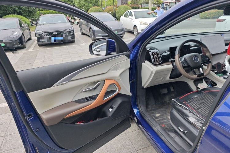 Used BYD Song Pro New Energy 2022 DM-i 110km Flagship Model Driver Seat