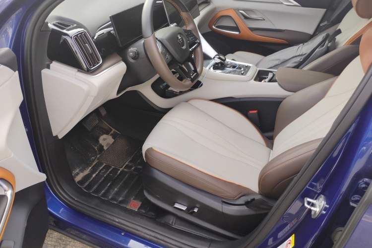Used BYD Song Pro New Energy 2022 DM-i 110km Flagship Pro Model Driver Seat