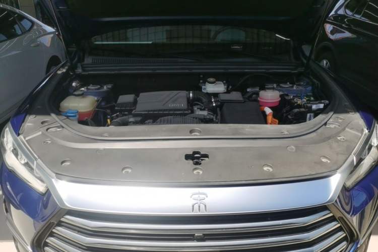Used BYD Song Pro New Energy 2022 DM-i 110km Flagship Pro Model Engine Bay