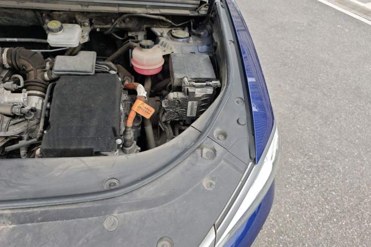 Used BYD Song Pro New Energy 2022 DM-i 110km Flagship Model Engine Bay Left
