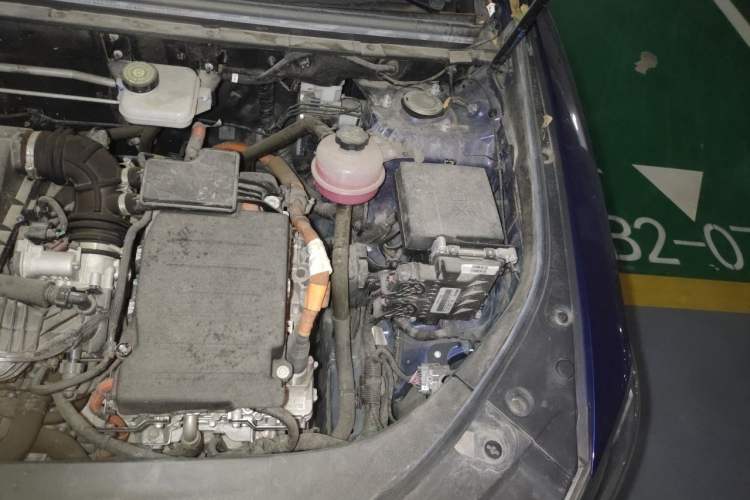 Used BYD Song Pro New Energy 2022 DM-i 110km Flagship Pro Model Engine Bay Left