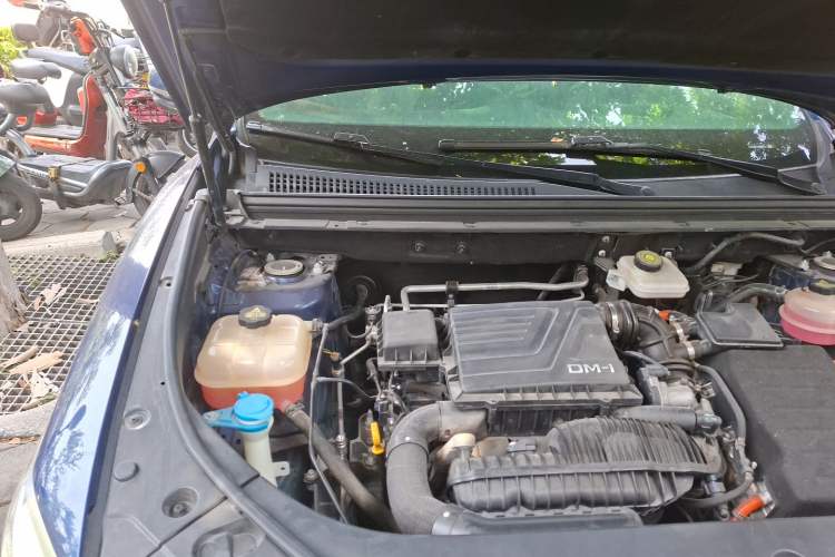 Used BYD Song Pro New Energy 2022 DM-i 110km Flagship Model Engine Bay Right