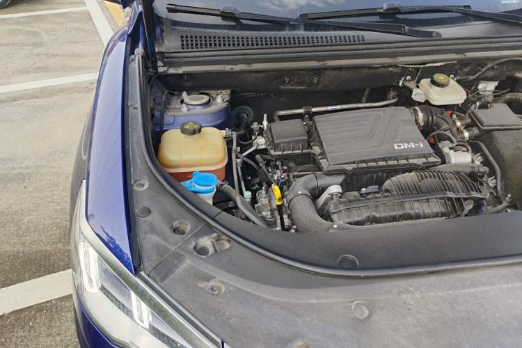 Used BYD Song Pro New Energy 2022 DM-i 110km Flagship Pro Model Engine Bay Right
