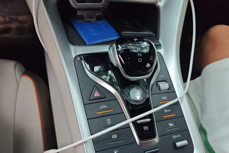 Used BYD Song Pro New Energy 2022 DM-i 110km Flagship Model Gear Lever