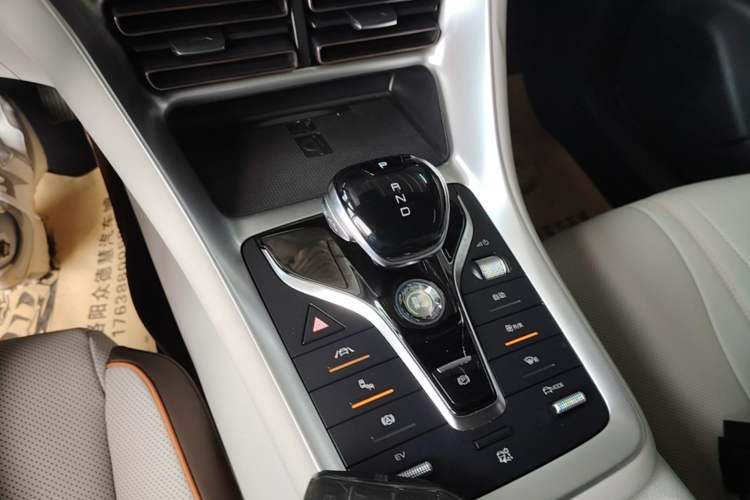 Used BYD Song Pro New Energy 2022 DM-i 110km Flagship Pro Model Gear Lever