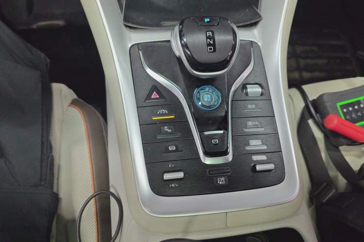 Used BYD Song Pro New Energy 2022 DM-i 51km Prestige Model Gear Lever