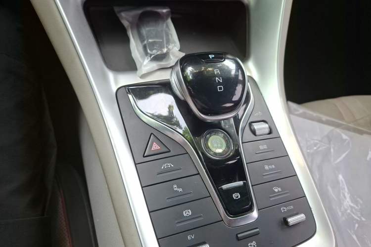 Used BYD Song Pro New Energy 2022 DM-i 110km Flagship Model Gear Lever