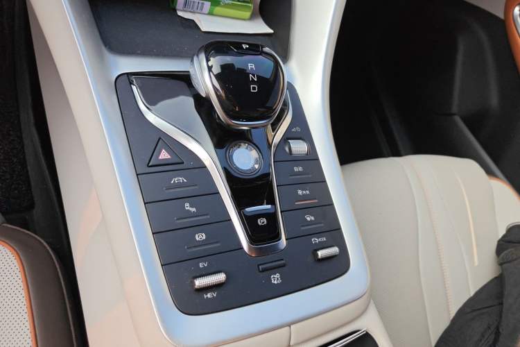 Used BYD Song Pro New Energy 2022 DM-i 110km Flagship Pro Model Gear Lever