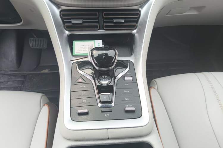 Used BYD Song Pro New Energy 2022 DM-i 51km Prestige Model Gear Lever
