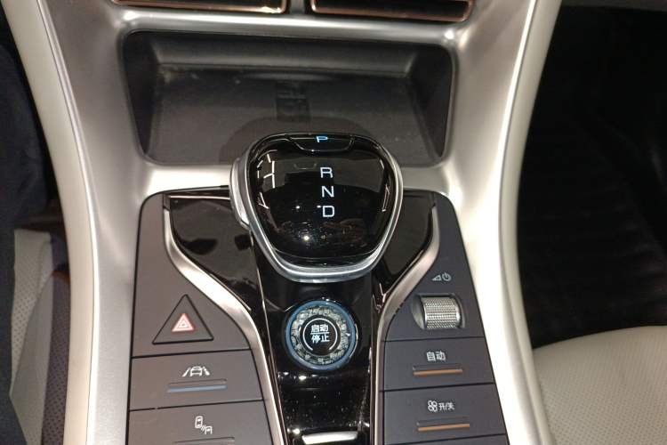 Used BYD Song Pro New Energy 2022 DM-i 110km Flagship Pro Model Gear Lever