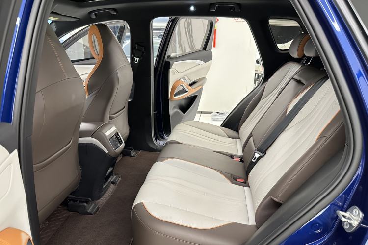 Used BYD Song Pro New Energy 2022 DM-i 110km Flagship Pro Model Interior 11