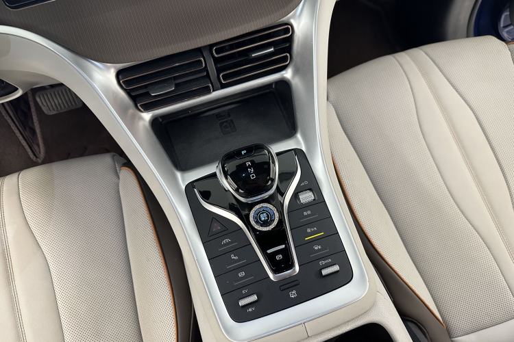 Used BYD Song Pro New Energy 2022 DM-i 110km Flagship Pro Model Interior 3