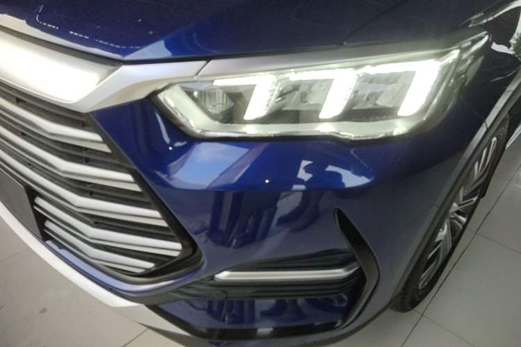 Used BYD Song Pro New Energy 2022 DM-i 110km Flagship Pro Model Left Front Headlight