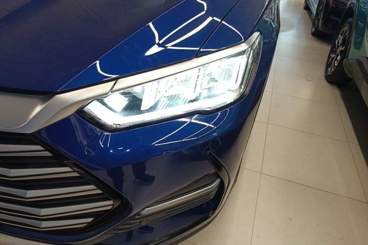 Used BYD Song Pro New Energy 2022 DM-i 110km Flagship Pro Model Left Front Headlight