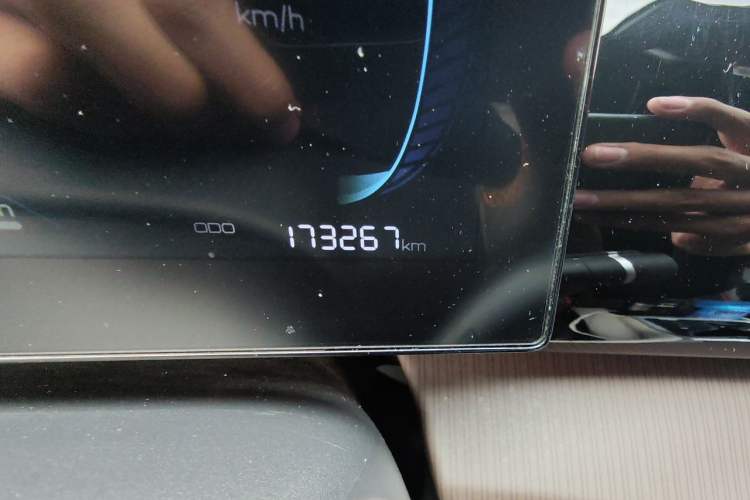 Used BYD Song Pro New Energy 2022 DM-i 110km Flagship Model Odometer Close Up