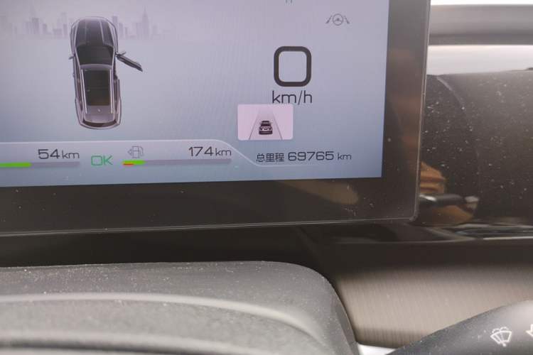 Used BYD Song Pro New Energy 2022 DM-i 110km Flagship Pro Model Odometer Close Up