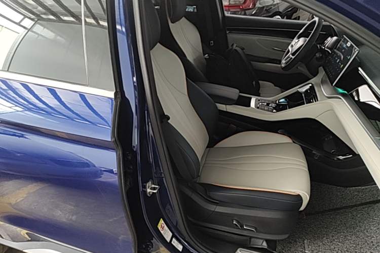 Used BYD Song Pro New Energy 2022 DM-i 110km Flagship Pro Model Right Front Seat