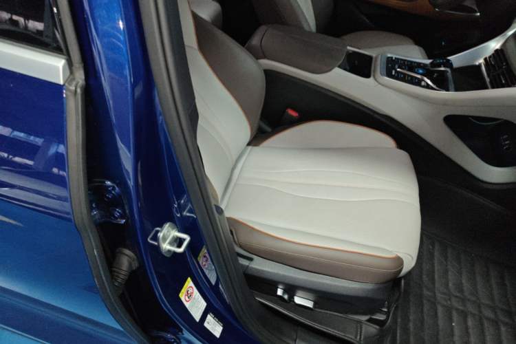 Used BYD Song Pro New Energy 2022 DM-i 110km Flagship Pro Model Right Front Seat