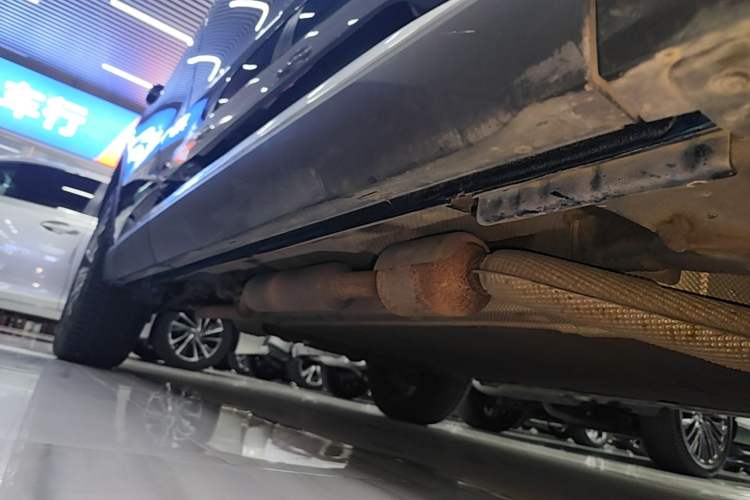 Used BYD Song Pro New Energy 2022 DM-i 110km Flagship Pro Model Right Side Sill