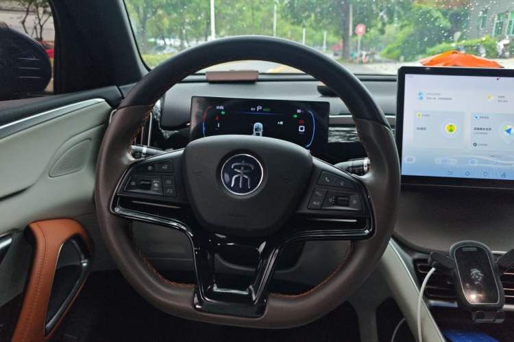 Used BYD Song Pro New Energy 2022 DM-i 110km Flagship Model Steering Wheel