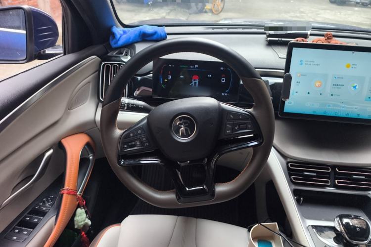 Used BYD Song Pro New Energy 2022 DM-i 51km Prestige Model Steering Wheel