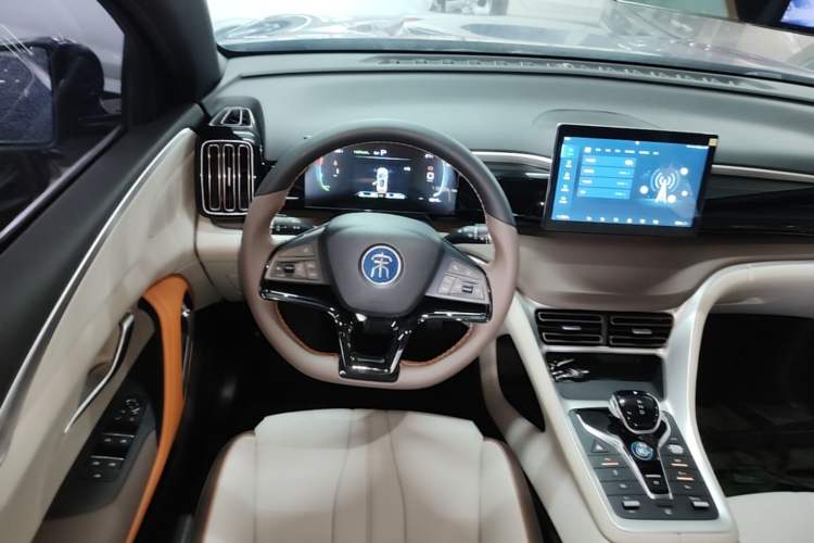Used BYD Song Pro New Energy 2022 DM-i 51km Luxury Model Steering Wheel