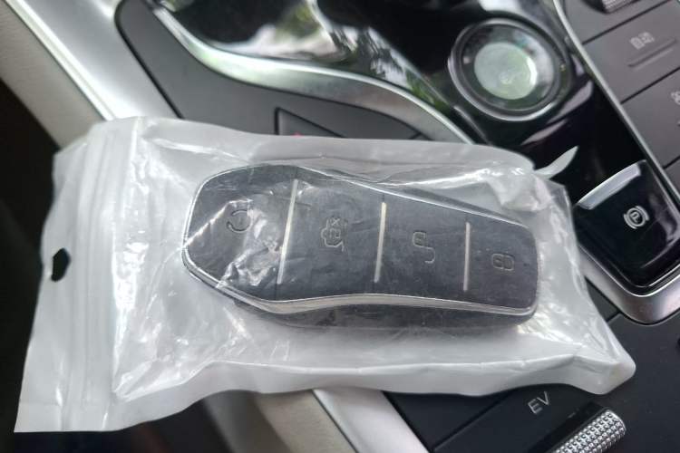 Used BYD Song Pro New Energy 2022 DM-i 110km Flagship Model Vehicle Key