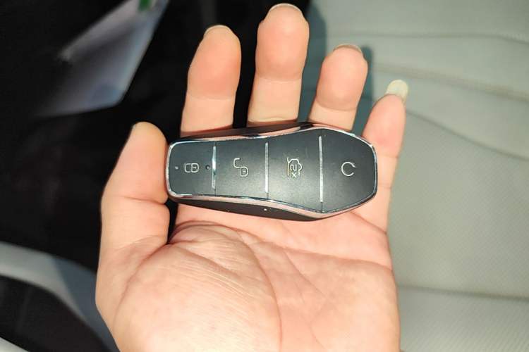 Used BYD Song Pro New Energy 2022 DM-i 110km Flagship Pro Model Vehicle Key