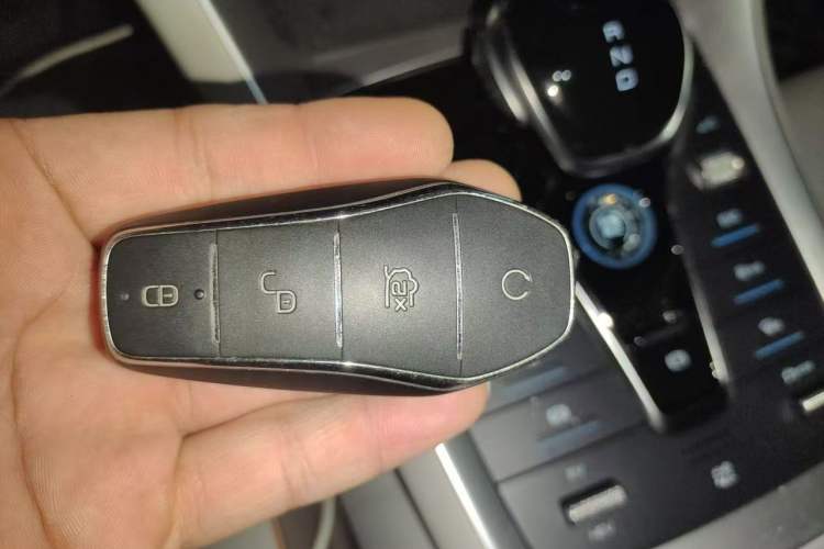 Used BYD Song Pro New Energy 2022 DM-i 110km Flagship Pro Model Vehicle Key