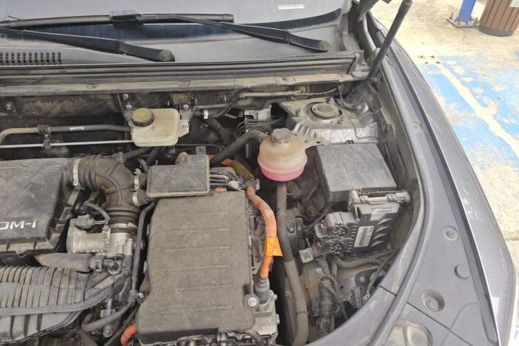 Used BYD Song Pro New Energy 2022 DM-i 51km Luxury Model Engine Bay Left