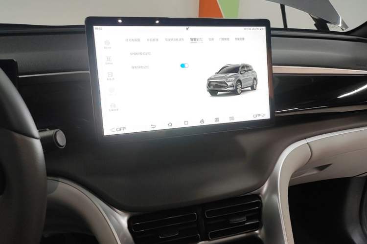 Used BYD Song Pro New Energy 2022 DM-i 51km Prestige Model Audio And AC Panel