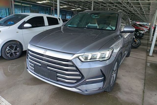 Ojetý BYD Song Pro New Energy 2022 DM-i 51km Prestige Model
