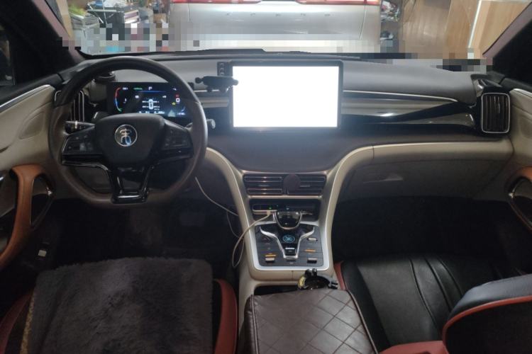 Used BYD Song Pro New Energy 2022 DM-i 110km Flagship Model Center Console