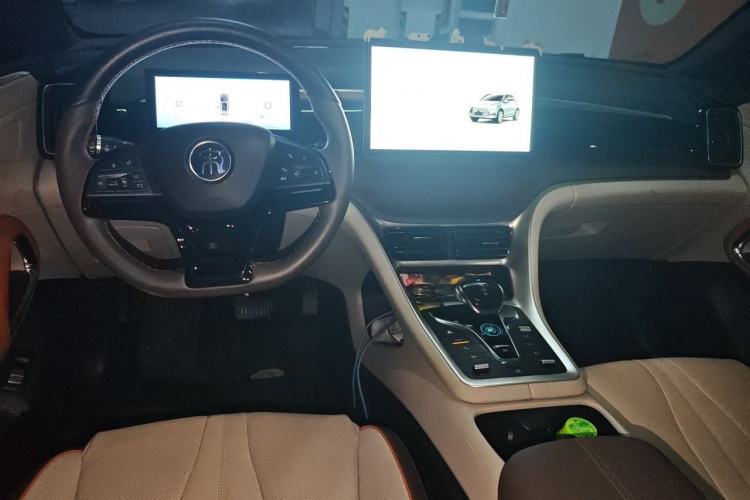 Used BYD Song Pro New Energy 2022 DM-i 51km Prestige Model Center Console
