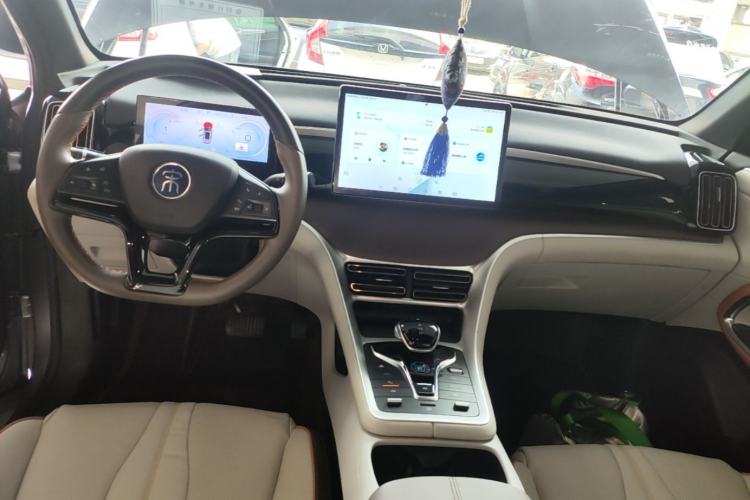 Used BYD Song Pro New Energy 2022 DM-i 51km Prestige Model Center Console