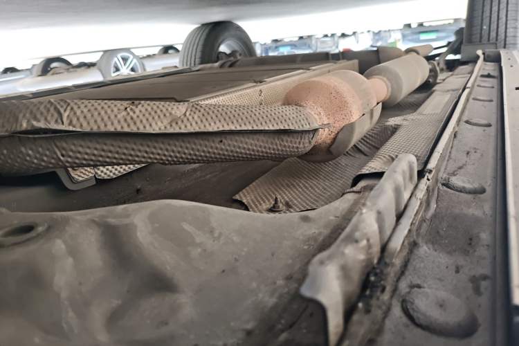 Used BYD Song Pro New Energy 2022 DM-i 51km Prestige Model Chassis Front Right