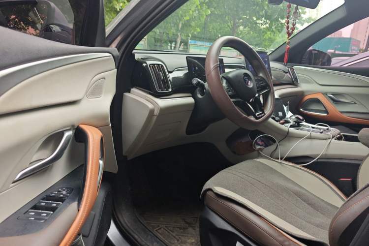 Used BYD Song Pro New Energy 2022 DM-i 51km Luxury Model Driver Seat